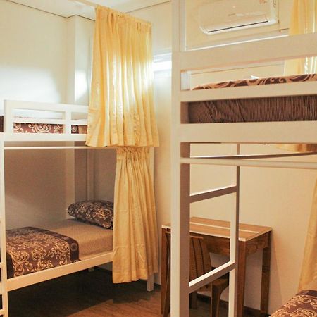 Rion Hostel Bogor Exteriér fotografie