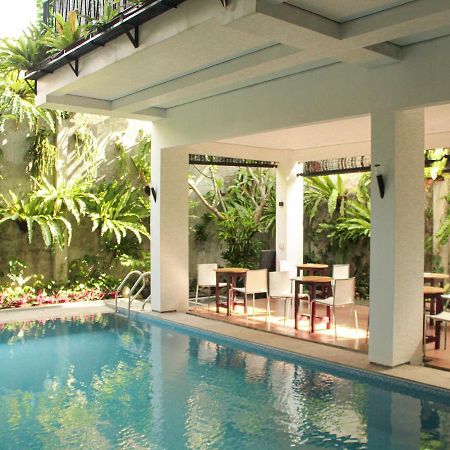 Rion Hostel Bogor Exteriér fotografie