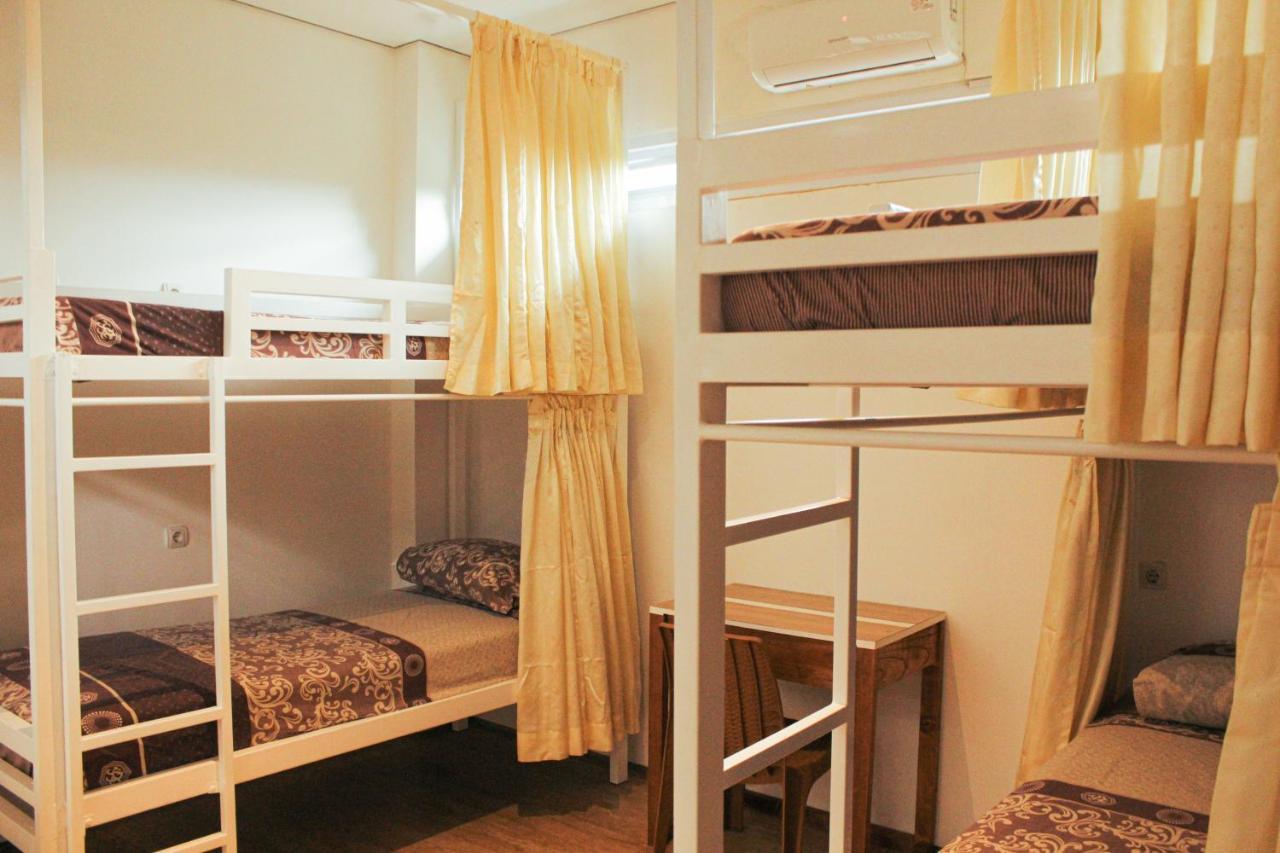 Rion Hostel Bogor Exteriér fotografie
