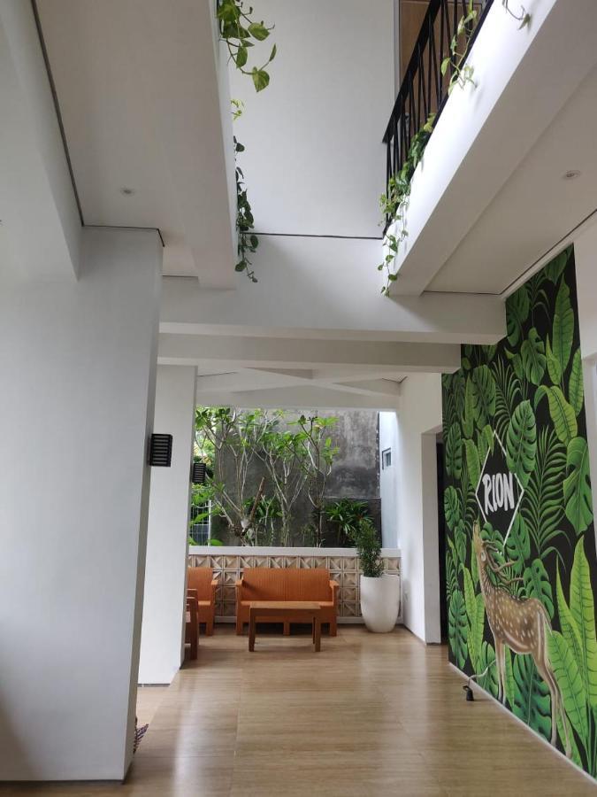 Rion Hostel Bogor Exteriér fotografie