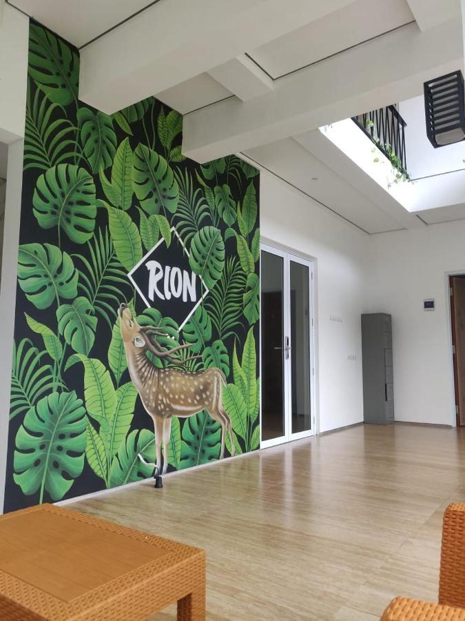 Rion Hostel Bogor Exteriér fotografie