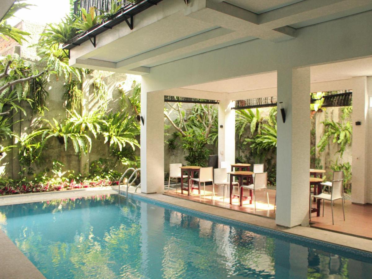 Rion Hostel Bogor Exteriér fotografie